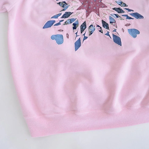 Vintage Hanes Pink With Cut Out Quilted Flower Design Crewneck Sweater XL - Picture 7 of 14